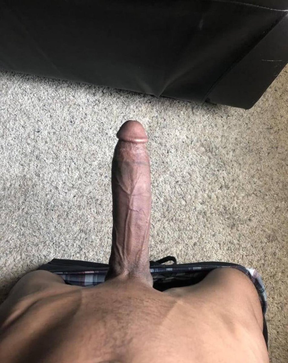 ChubBoi16's tweet photo. Mines smaller 😊 https://t.co/CDK1QVo0Le
