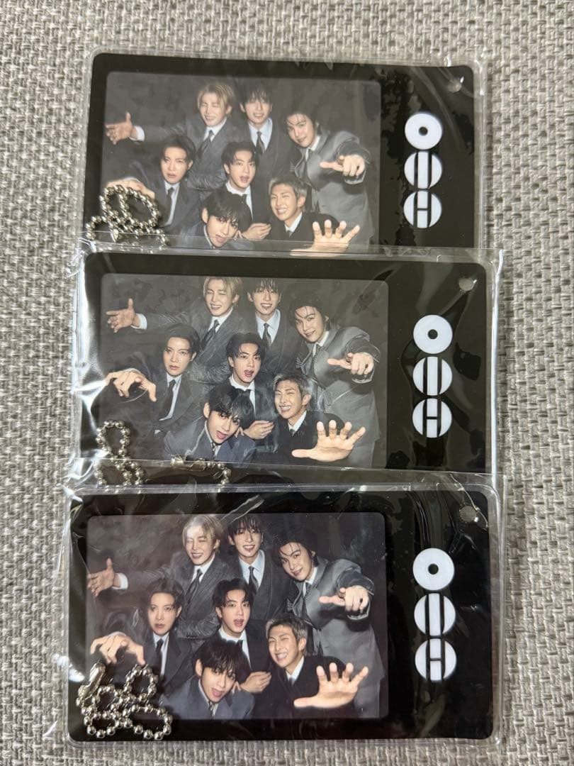starelnara's tweet photo. Please help rt💗

wts .⁄⁄ want to sell pc arirang

💰55k/EACH

📍 go dom bekasi
✨ all in good condition, for serious buyer only
⛓️Available banyak
✅ drop id line
- Fee go 3k/p

Wts wtb photocard pc bts ina arirang bts https://t.co/zTM6XYsu6r