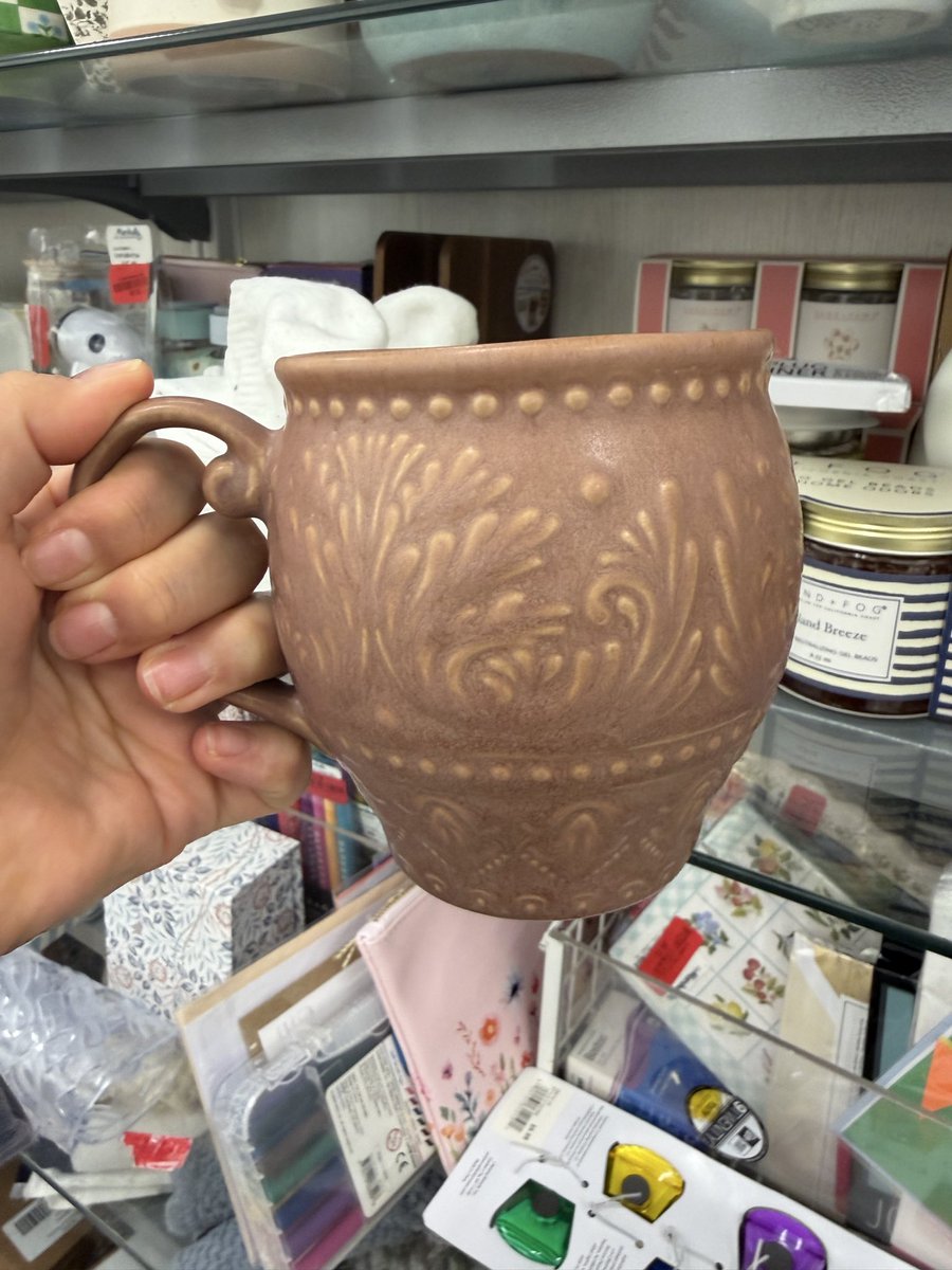 narpyzz's tweet photo. Tam düýe çal guýup içmelik:) çaly nirden tapmaly indi😁 https://t.co/FpT1GBk3O0