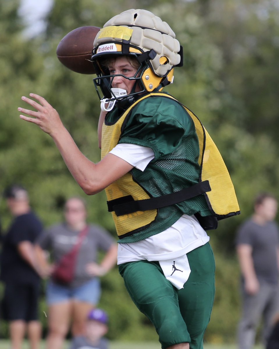 FootballHowell's tweet photo. Our favorite photos from yesterday’s scrimmage at South Lyon. Full pads &amp; we got to tackle somebody else for a change! 😆 One week until kickoff Highlander Nation. 
#HHF 💚💛
#Intensity 💪 
~ 📸 by Kristie Brown, Elli King and Sam Webb https://t.co/RpkJ66GUBl