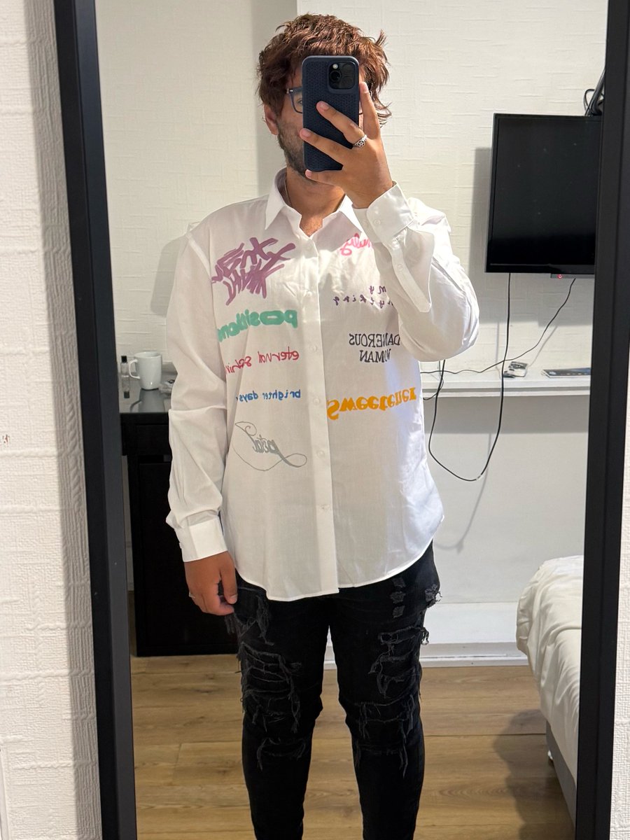 thankulocket's tweet photo. forgot to post this earlier but here’s my outfit reveal for tonight ♡

pretty simple, just a plain shirt with every ariana studio album but i’m still really happy with how it turned out! https://t.co/cDIf0HFLke