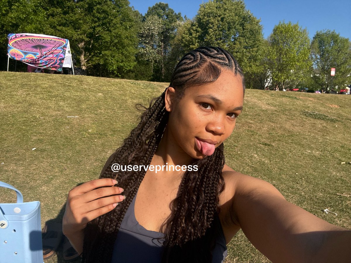 UServePrincess's tweet photo. cutest college brat in findom 

paypig humanatm whalesub finsub https://t.co/x3zDrylkZX
