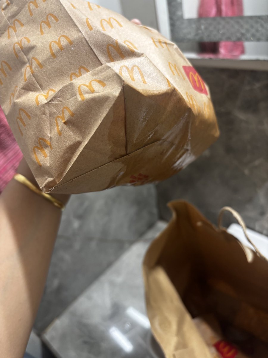 neha198910's tweet photo. @zomato @ConsumerReports @McDonalds we have ordered burger combo  meal from Zomato , when it delivered coke completely spoiled and half empty.Zomato denied claim or responsibility. Please stop Zomato partnership since this kind of irresponsible will affect ur business too https://t.co/NDSou9SKKv