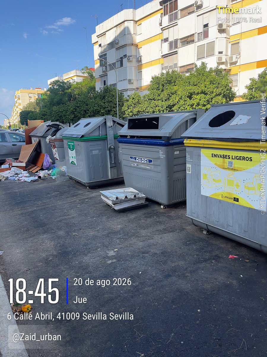 Zaid_urban's tweet photo. Lo de esta ciudad con los contenedores de basura es lamentable. No he conocido ciudad que tenga los contenedores de basura más reventados como @Ayto_Sevilla la sensación de marginalidad y decadencia al verlos es brutal https://t.co/DEgsrSJdyR