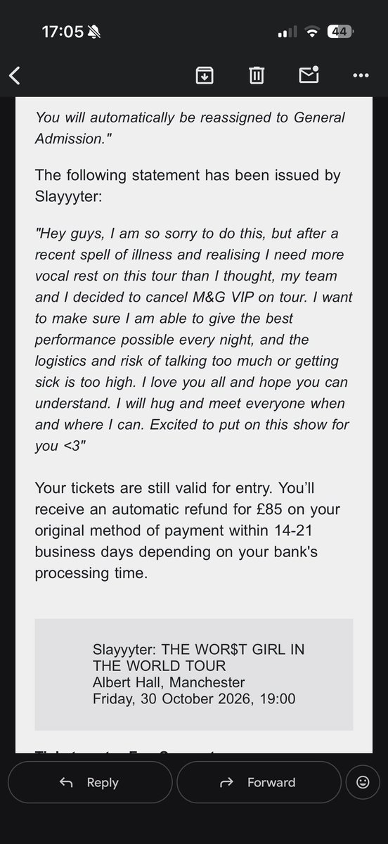 LUCIDNIGHTM4RE's tweet photo. again, not disregarding her health, but why are the usa slayyyter m&amp;g being downgraded to ee, but europe m&amp;g are being downgraded to ga (when ee WAS part of the m&amp;g experience)??? we all had the same tix, why are we treated differently, this is so unfair????? https://t.co/f2tYUr3P1Z