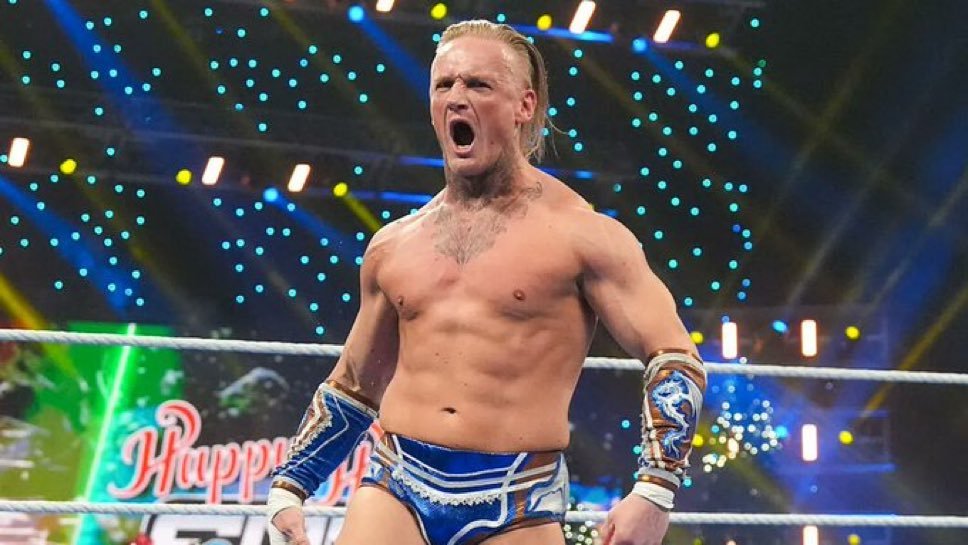 RolsoG's tweet photo. Que WWE haya dejado escapar a un talento como Ilja Dragunov es totalmente incomprensible. Me explota la cabeza.

Cualquier empresa mataría por tener a un tío como él en su roster. Cagada histórica.

Le irá genial allá donde vaya, es alguien único. https://t.co/MiJWsficil