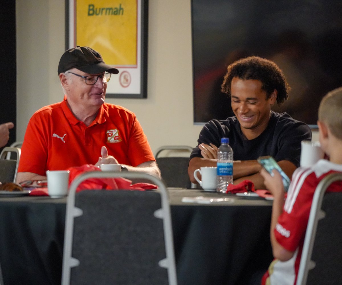 Official_STFC's tweet photo. Ahead of our first home game of the season on Saturday, we hosted a coffee morning with a selection of fans yesterday. ☕️

Aaron Drinan, Kaelan Majekodunmi and Joe Snowdon all joined us in the Jessons Legend Lounge. 🙌

A big thanks to everyone who came down for a lovely morning. 🤝