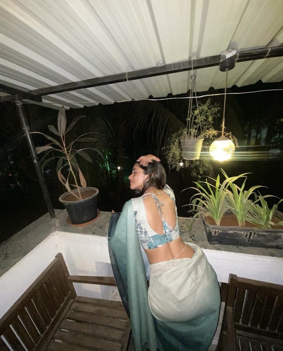 KUNGFU_PANDYA_0's tweet photo. Crazy back 😝 https://t.co/e1ijKQqGu0