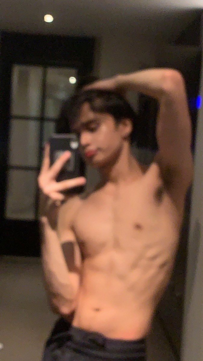 khianefp's tweet photo. Blurred😜 https://t.co/MUQrOmrWgZ