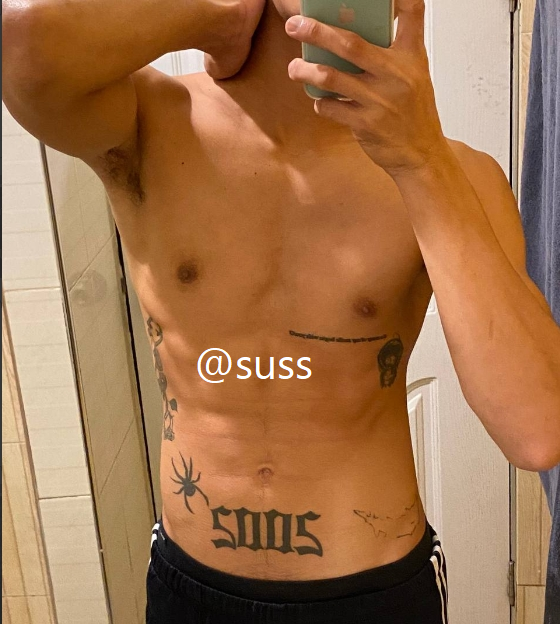 itssc_ott70wern's tweet photo. #เกมส์โกงเกมส์ตอนจบ 
  #RoommateChaos 
👉คลิxหลุด คลิxเด็ด ดาว TIKTOK                 
📷ในกลุ่มไม่เบลอ / คลิxเต็ม                
📷https://t.co/En3PpsPfIh    @suss ทักบ้านเขียว   #เสียวมาก ทหารไทยใจกล้าสุดๆ #ทหารเรือ #พัทยา https://t.co/IaghWPXNBP