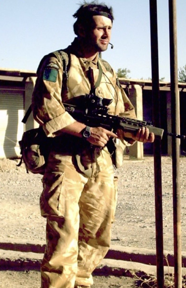 TheParachuteReg's tweet photo. Cpl Bryan Budd VC, KIA on this day back in 2006 whilst 3 PARA were deployed in Sangin DC, Herrick 4. 

A warrior of a man and true leader who will never be forgotten.

Ready for anything 🇬🇧
@16AirAssltBCT 
@BritishArmy 
@VCTrust 

#Paras
#VictoriaCross
#Paratrooper https://t.co/oIe8VhBVkt
