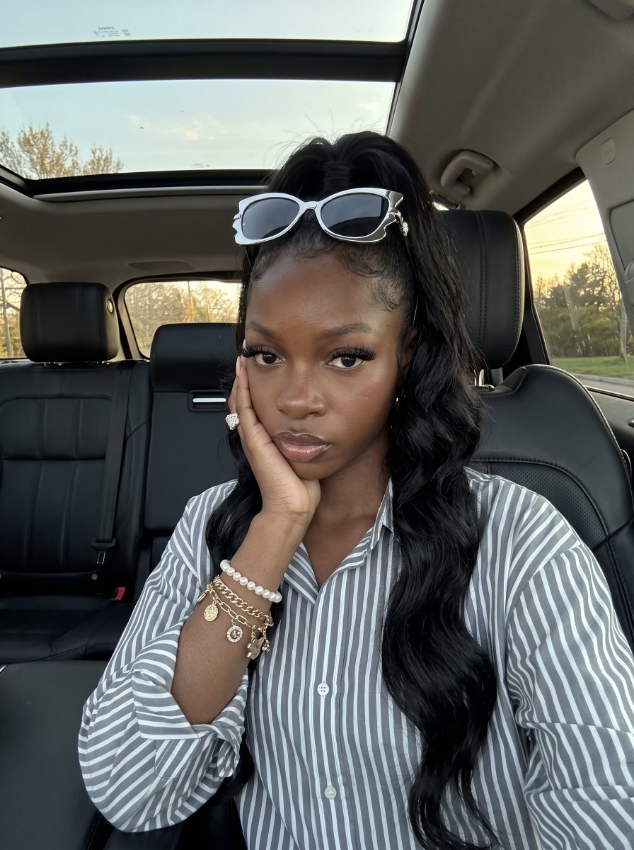 Xynthiah_1's tweet photo. Sometimes you don't need closure.

You just need to accept that the person who hurt you isn't going to give you the explanation you're waiting for.

Stop asking people to explain why they treated you badly.

Their behavior already told you enough. https://t.co/TDrwxq18QD