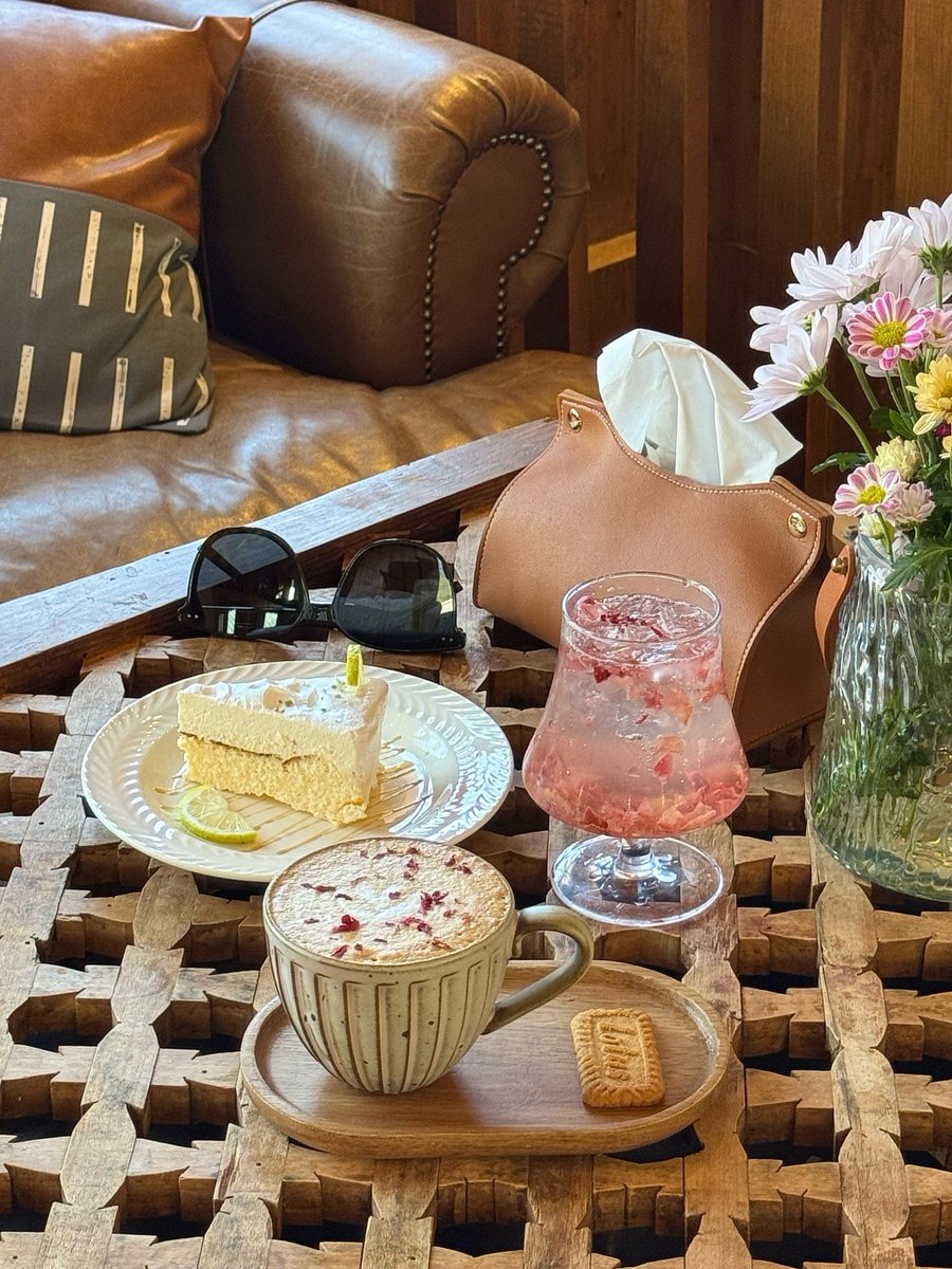 IMRUZTV's tweet photo. Just curled up on the couch with warm tea and a good book—this rainy Sunday is perfect for slow, cozy vibes at home. https://t.co/clc1uj1PyJ