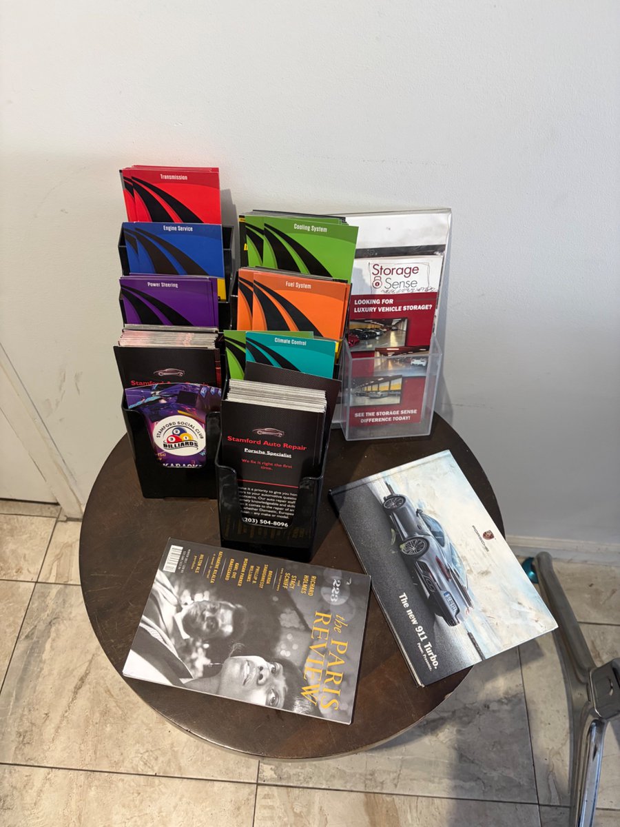ChadEunuch's tweet photo. Happy to report that my auto shop has a recent issue of the Paris Review in the waiting area. https://t.co/2reeCHXHtn