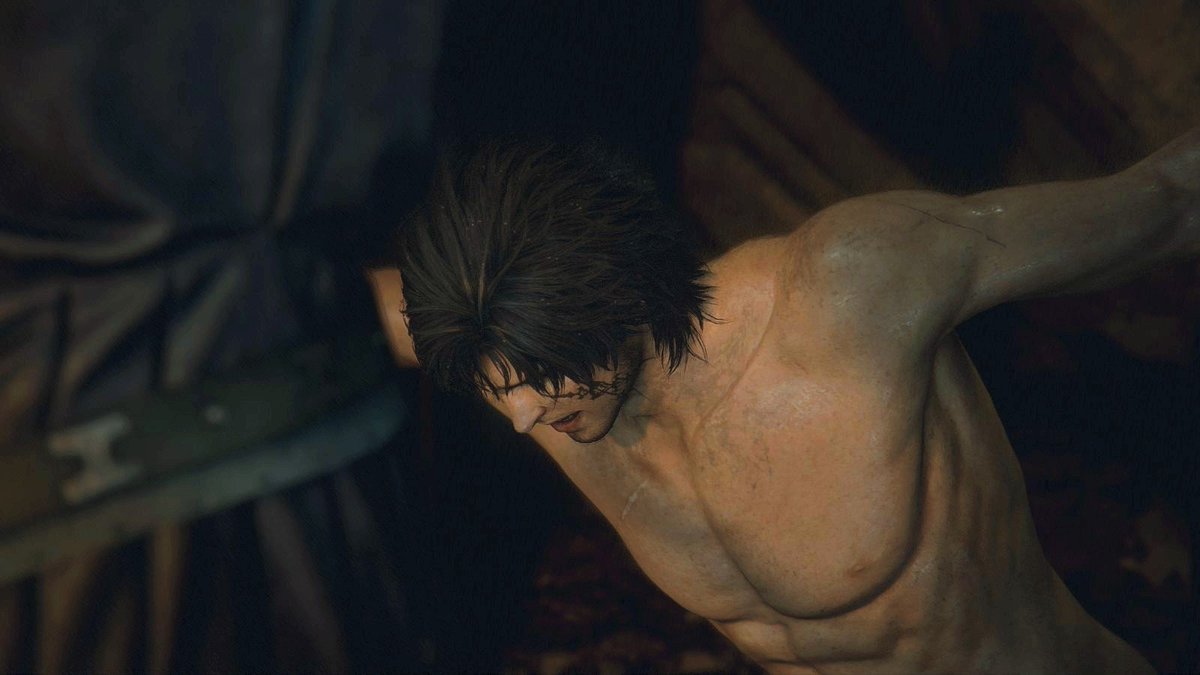 mugofglass's tweet photo. Naked Clive in question https://t.co/eWRlcRPxVv