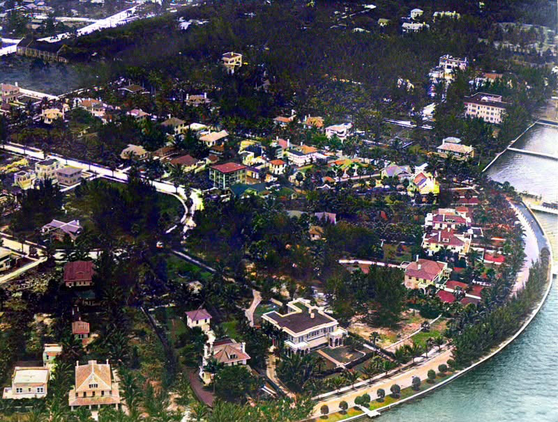 Kevin_Rutois's tweet photo. Point View Subdivision, Brickell, Miami in 1925! 

This aerial view of the subdivision shows an amazing look at Miami’s Brickell neighborhood back in the day. What is now known for luxury towers, waterfront residences and busy streets looked open and undeveloped in this era. 

Brickell would eventually become one of the most recognizable districts in the city 📈