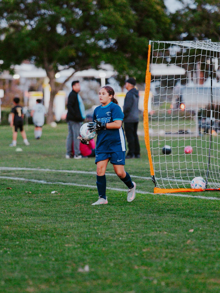 bownet's tweet photo. Young players deserve professional equipment. Ventura Surf believes it. 🏆
Elite coaching. Championship mindset. That's how you develop complete soccer players. ⚽ #VenturaSurf #YouthDevelopment #BownetBuilds https://t.co/mnPc34OSQS