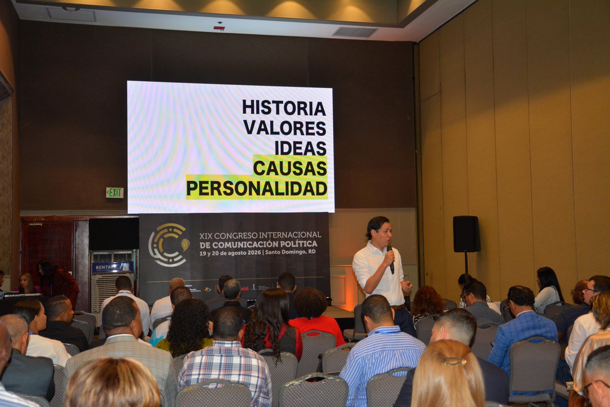 CumbreCP's tweet photo. 📍Día 2 #CongresoRD

@camiloseve -. CONSTRUYENDO AL CANDIDATO. 

"Una carrera política exitosa no se hace con likes, se construye con coherencia." https://t.co/JPNsMJ8hcR