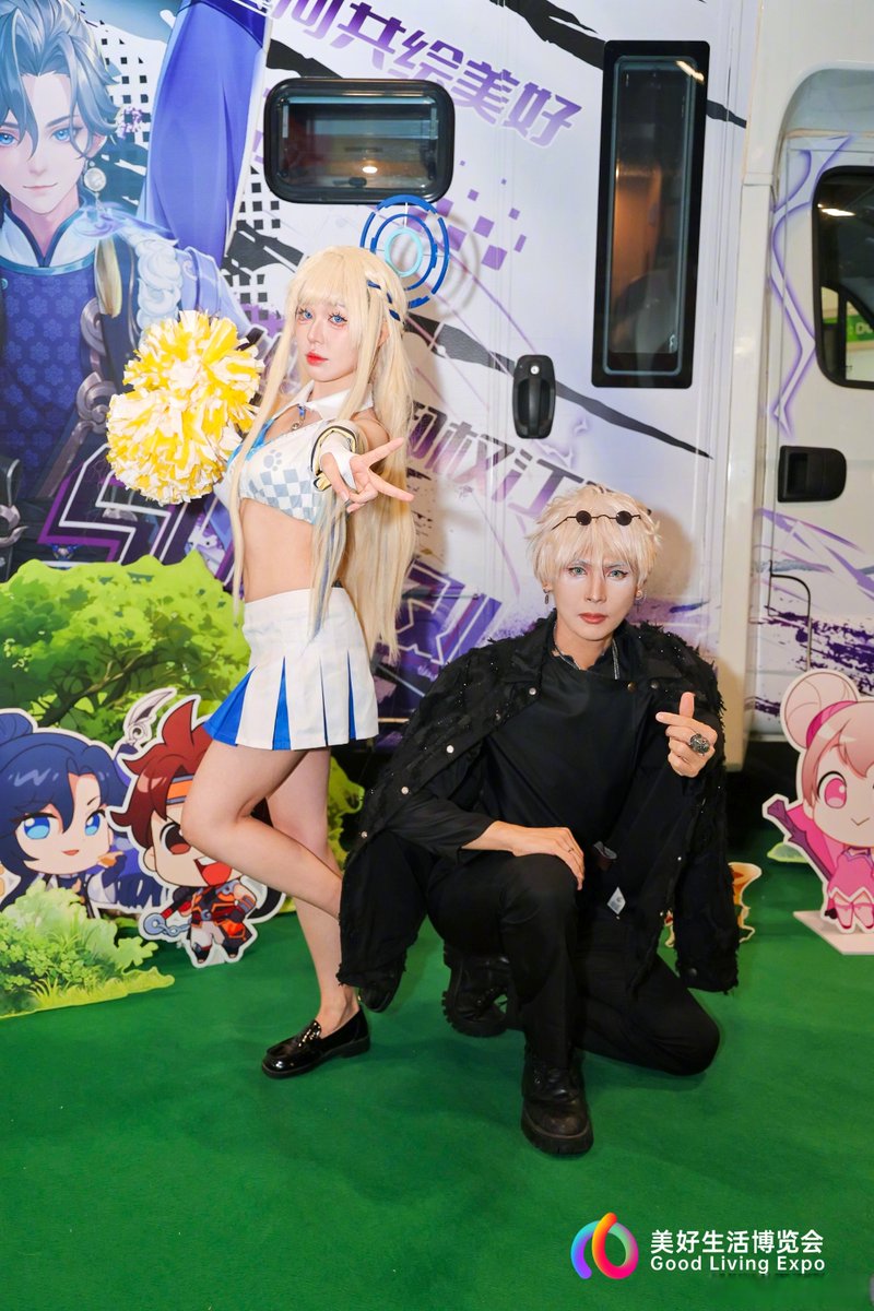 CandyCl64755151's tweet photo. Just survived an EPIC anime con! Met my favorite seiyuu, scored limited-edition merch, and took so many cosplay pics I need a whole week to edit them. Con high hit different https://t.co/w3aRJqak05
