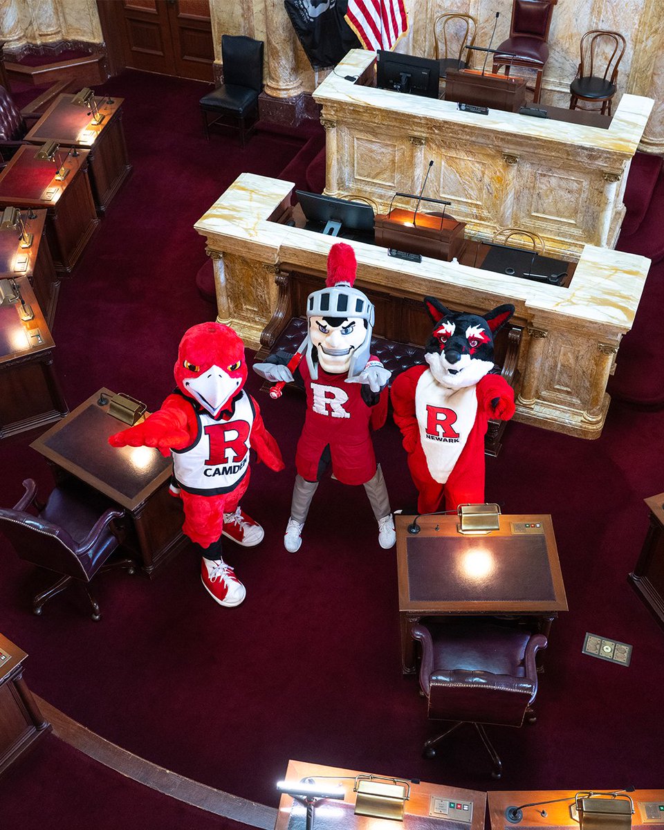 RutgersU's tweet photo. Big things R happening at the New Jersey State House, where Sir Henry, Scarlet Raider, and Scarlet Raptor traded campus for the Capitol on Tuesday. Thanks so much for the hospitality, @NJGov. Felt like home. #RutgersPride https://t.co/0yDHLplb16