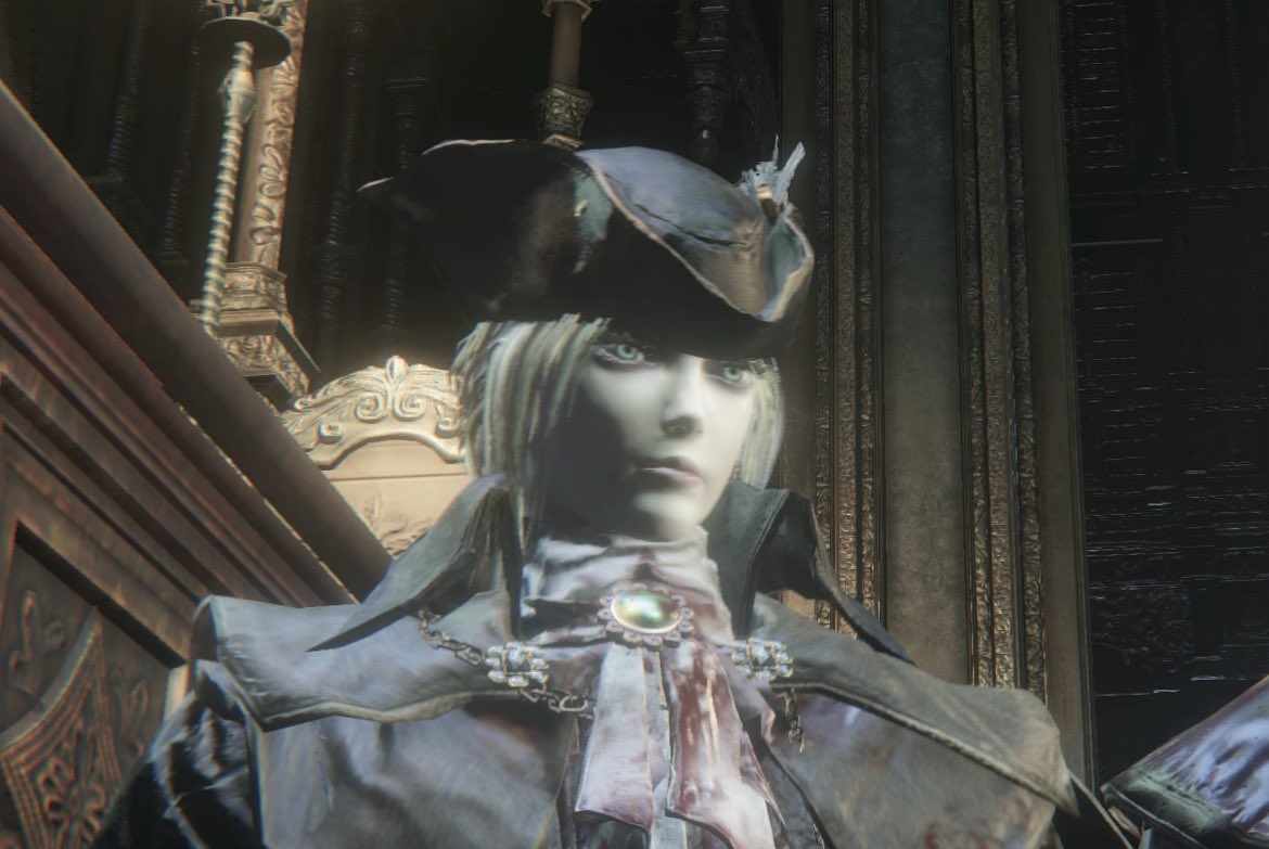 gemahtreeuhh's tweet photo. TWO lady maria’s?! Holy shit! 🍴🎂🎂 https://t.co/l1mXvZTsqg
