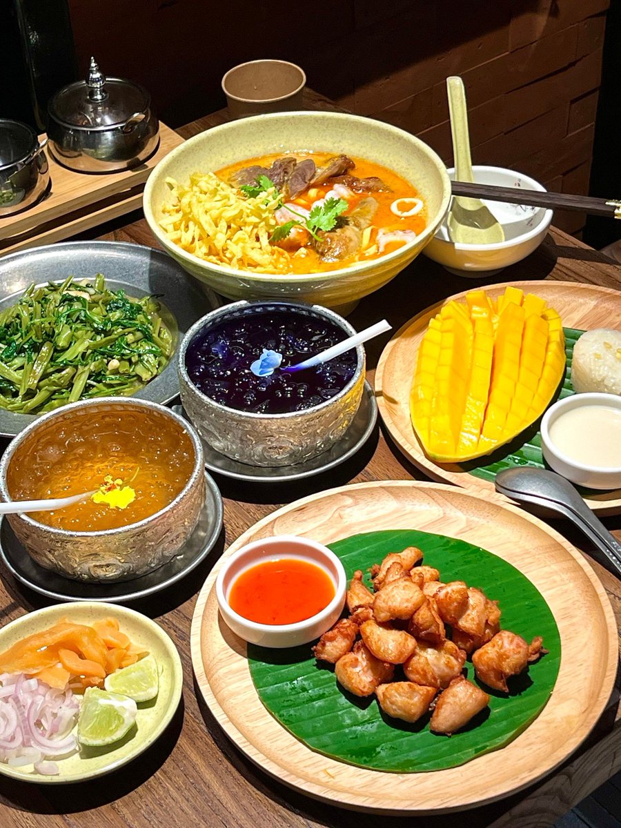 AnnWen19's tweet photo. Craving a quick flavor escape Try our Thai-inspired coconut curry ramen with perfectly grilled lemongrass chicken  Bursting with aromatic herbs, creamy coconut milk, and a hint of spice—your taste buds will thank you!， https://t.co/DnKdeBKJbZ