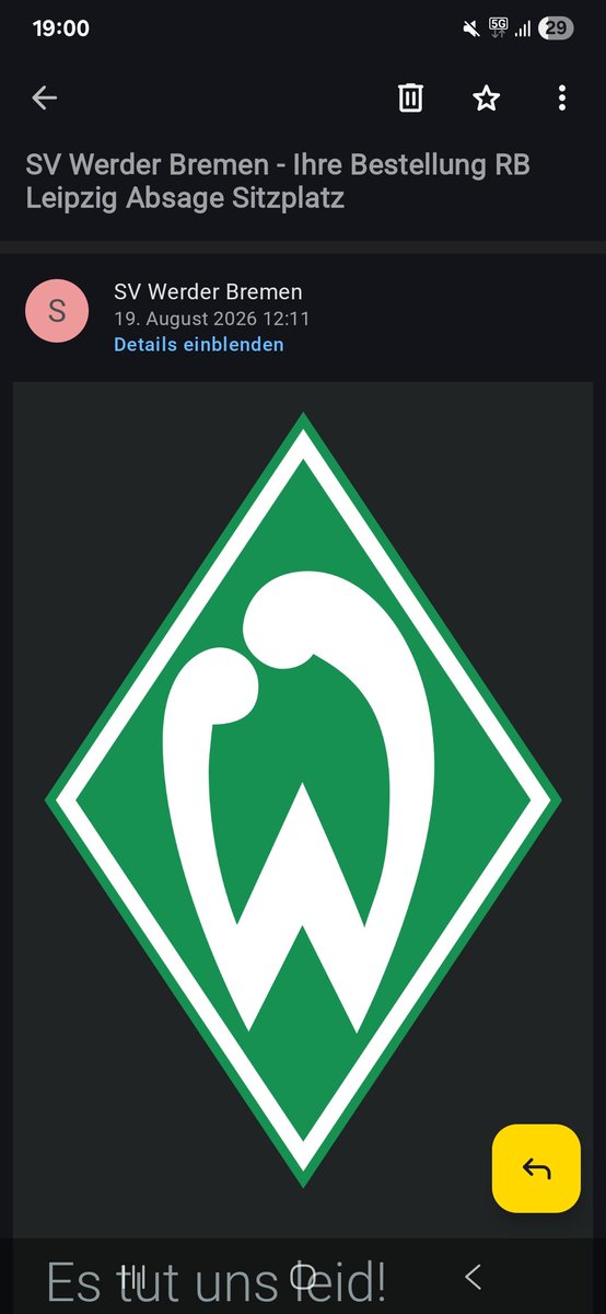 __Vyon__'s tweet photo. Typisch #Werder https://t.co/XN7JD3wakT