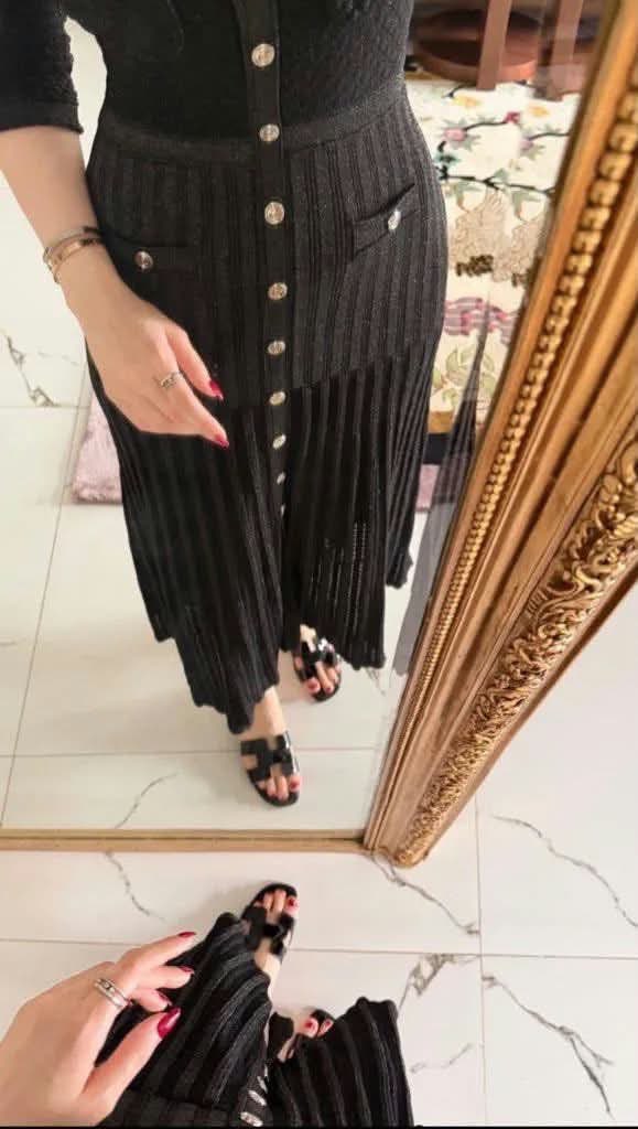 iuifnt's tweet photo. لون الاسود بالفساتين دايم يحلي خصوصا الجسم💋

من شي ان: 6PZR8MK https://t.co/Yinw5DUhIh