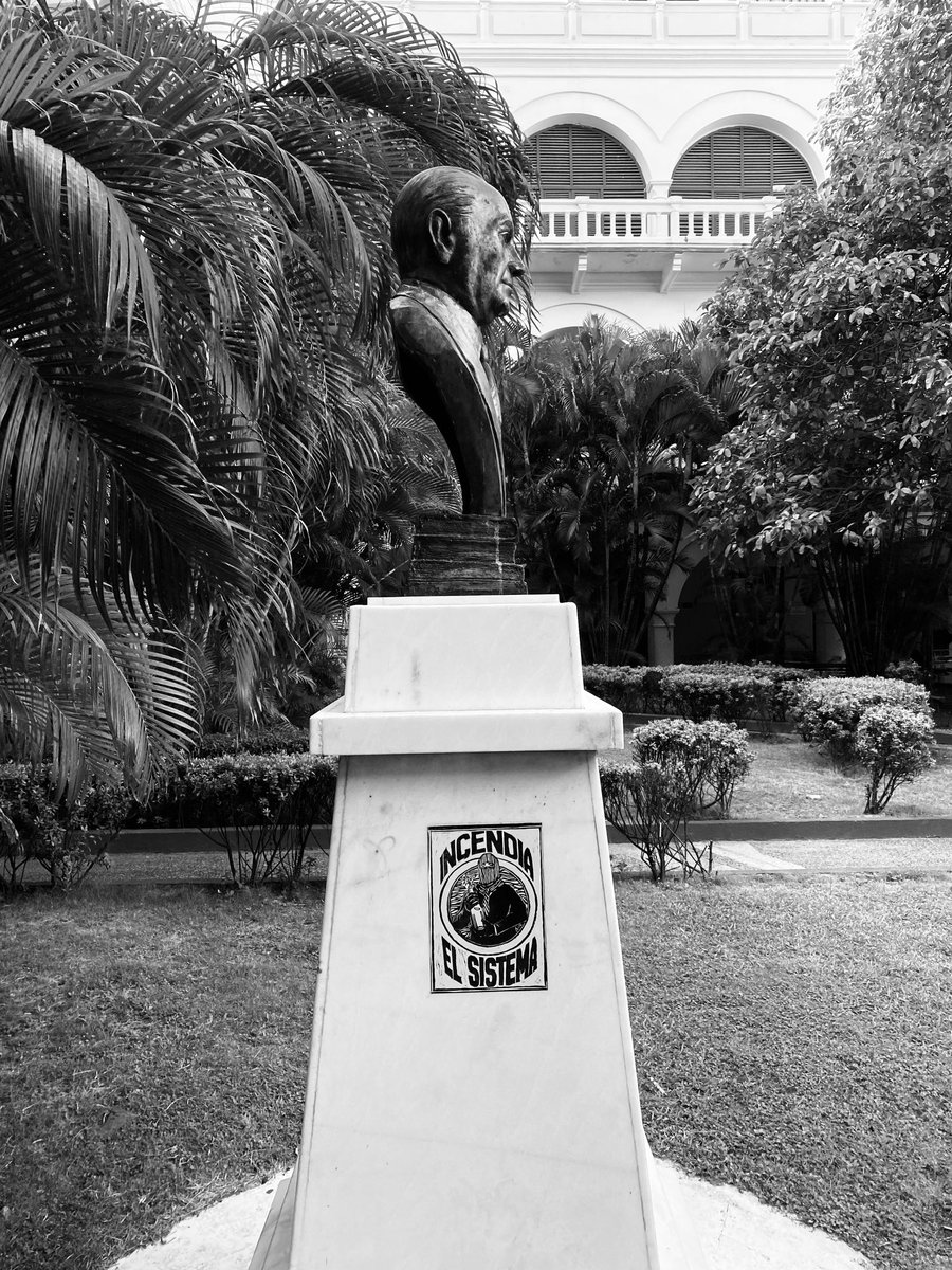 CamiloBalceiro's tweet photo. Cartagena, la ciudad que recoge todas las páginas de la historia Colombiana. https://t.co/FKOaBKitul