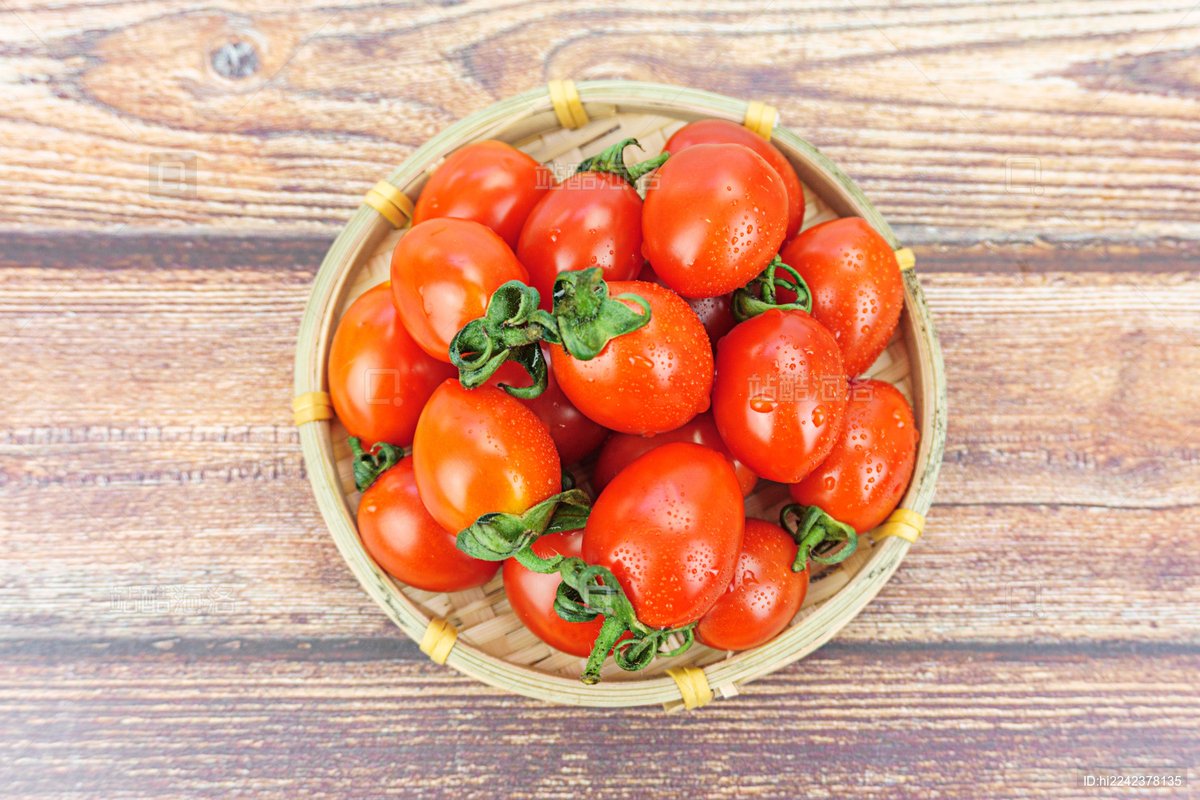 102_jack's tweet photo. Just tried the new organic cherry tomatoes from local farm—burst with sweet juice, no bitter aftertaste, perfect for salad or snack. Highly recommend!， https://t.co/23K4ODyhK7