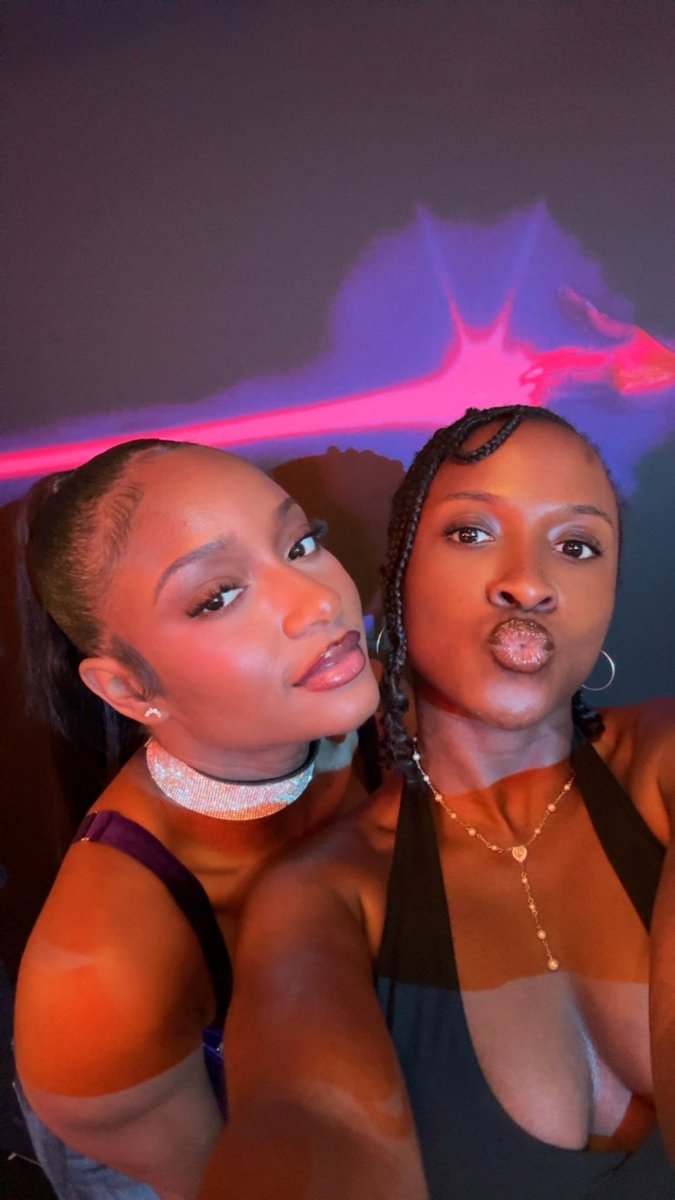 genovevaumeh's tweet photo. STARRGIRL 💜✨🥹🥹🥹AHHHH https://t.co/X5oDKkpVjd