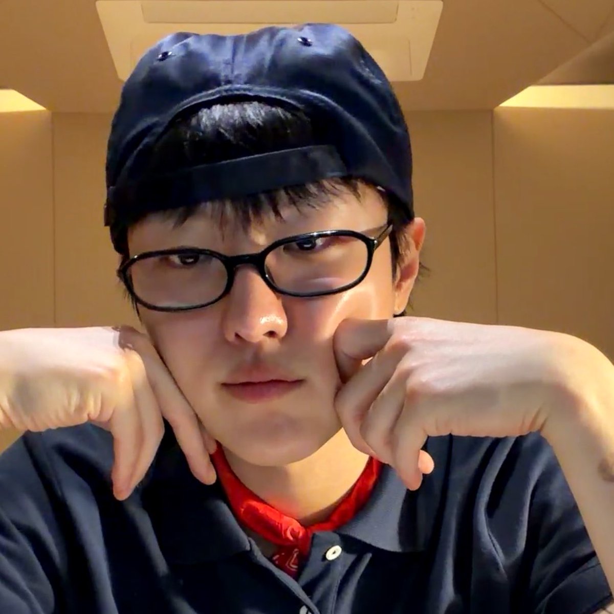 chewyoun's tweet photo. my chewy youn🍪 

https://t.co/IgxadNlRy7