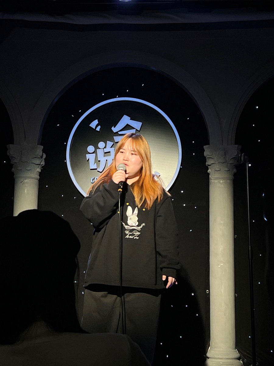 LGjhvd's tweet photo. Just got roasted live by a stand-up legend u0026 still snorting-laughing mid-bow! Tonight’s crowd is already my new favorite chaos crew ， https://t.co/CbWL3ceOLI