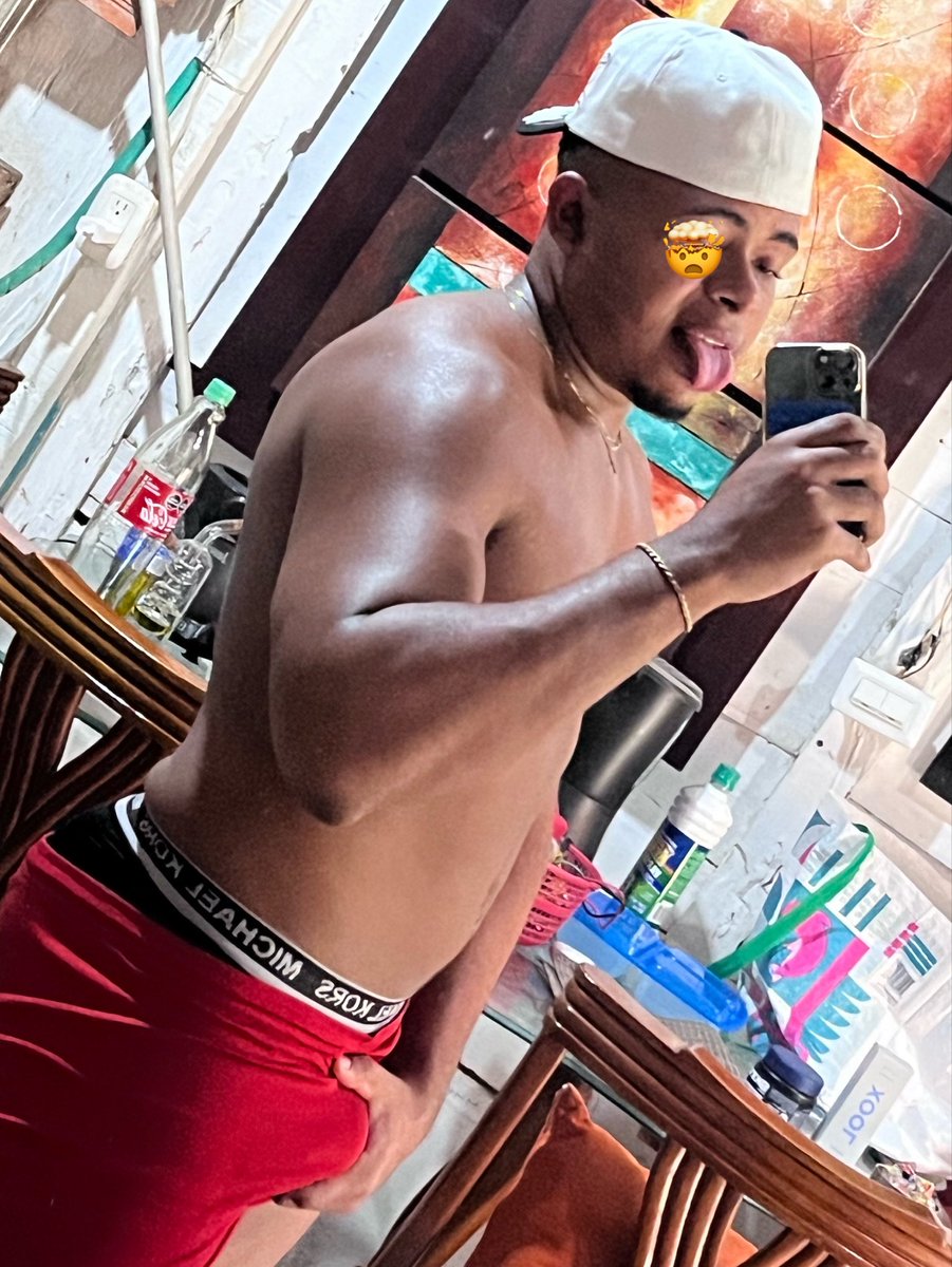 LENDRO0's tweet photo. Ponte como perra 🥱💦 https://t.co/8qpHjvoWdm