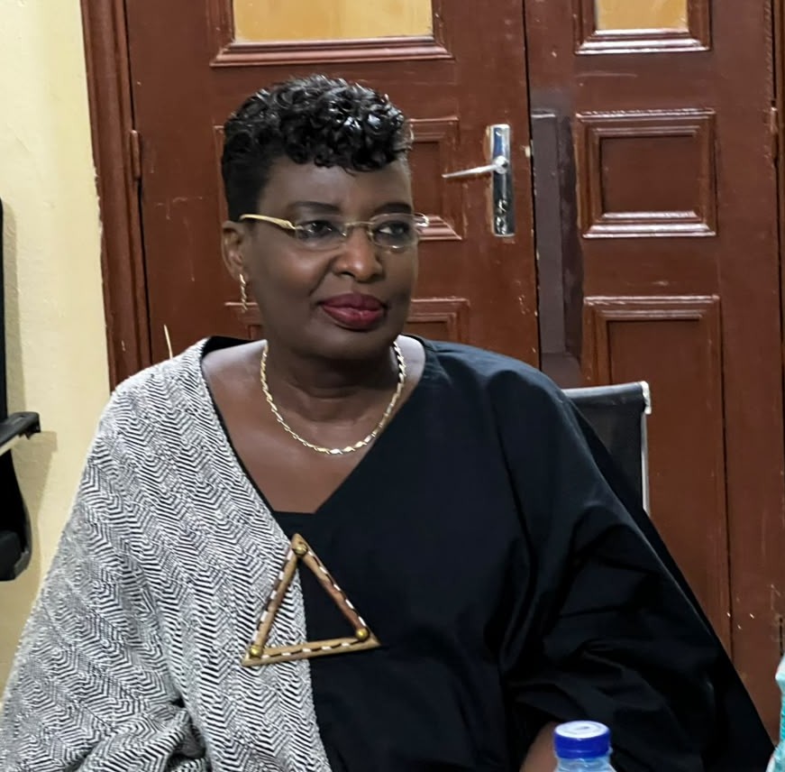 onufemmesmali's tweet photo. @MNizigama reçue par les femmes du Consortium des femmes leaders du Mali pour la transition Politique, pour un pot d'au revoir après de loyaux services rendus au #Mali dans le domaine de l'égalité. Pour elle, c'est un nouveau départ, tout en gardant le #Mali "dans le coeur". https://t.co/r9fXecKLzG