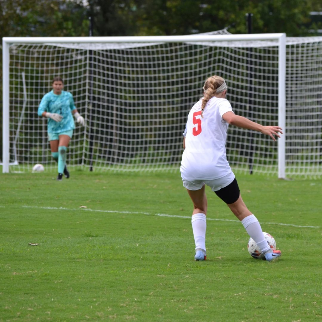 UMSLWSOC's tweet photo. Tritons versus Louies yesterday! 

#FearTheTriton #JUMP https://t.co/BsvWK1Xewc