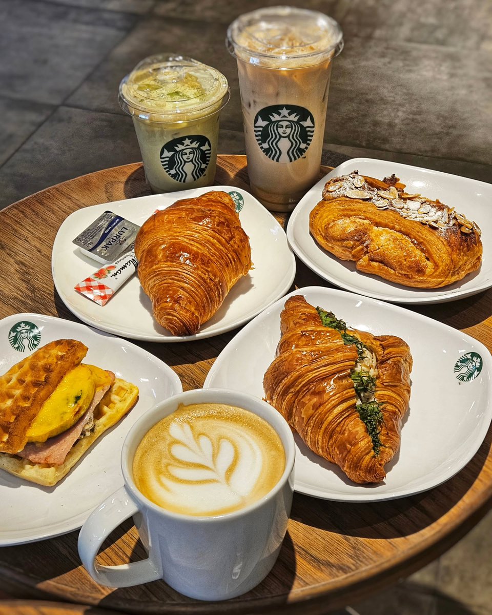 Beliveuy's tweet photo. At @starbucks, we love a table that says “take your time.” A handcrafted latte, chilled drinks, buttery pastries, and something savory because some coffee moments are meant to be shared, explored, and enjoyed slowly. https://t.co/kn2l8ekIrl