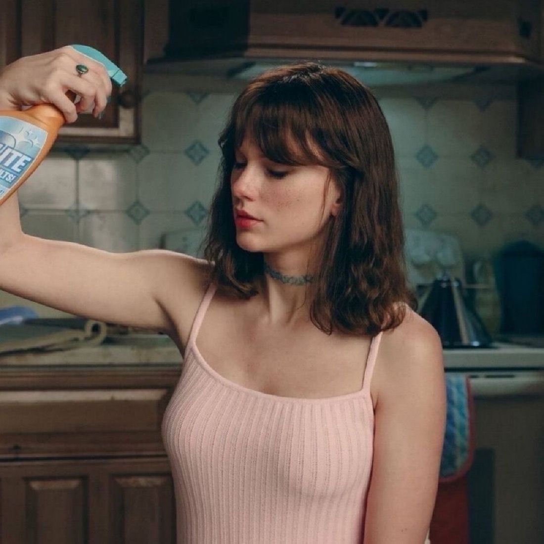 TheSwiftSociety's tweet photo. 🏆| “Opalite” has surpassed “champagne problems” and is now Taylor Swift’s 38th most streamed song on Spotify https://t.co/zZw5Ytrg5c