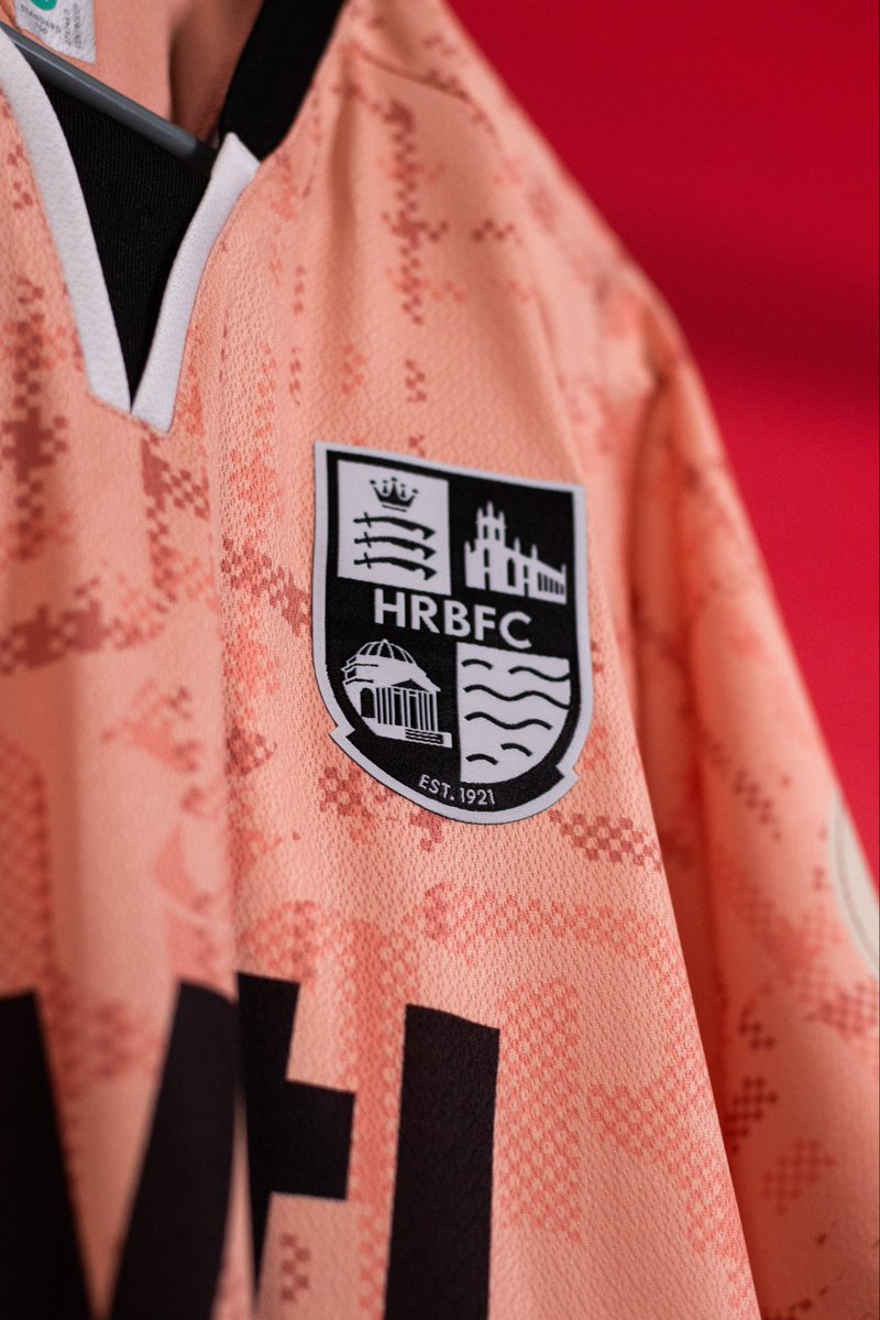 luwxwa's tweet photo. Capturing the @hrbfc1921 
26/27 away kit 🔍

#photography #football #nonleague https://t.co/iQINybjpHB