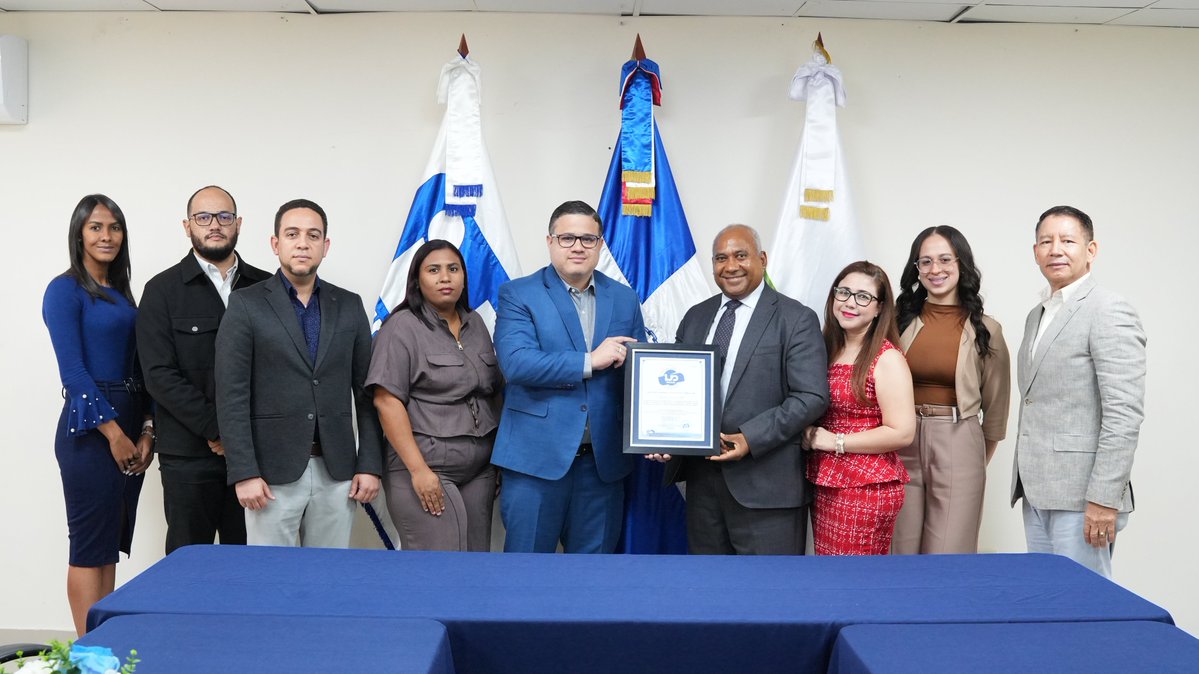 INDOCALRD's tweet photo. Felicitamos al CEDAF por este importante logro y por continuar fortaleciendo la gestión que sostiene y amplía el alcance de su labor.🤝
#INDOCALRD #CEDAF #ASFL #CalidadParaTodos https://t.co/pWmv2jYgvh