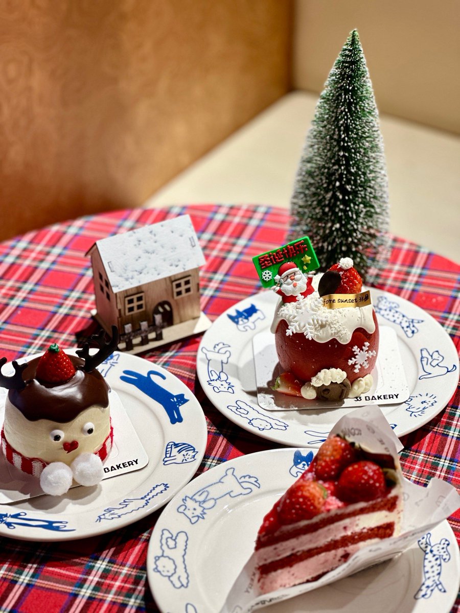 restorationrep's tweet photo. Today’s cozy ritual: Baking warm sugar cookies and waiting for the first snow drop. ， https://t.co/hYRrgu16QE