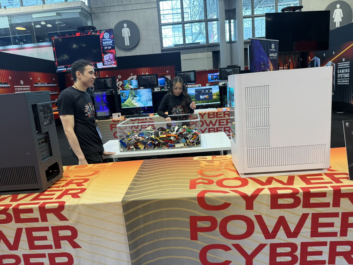 Darkle0s's tweet photo. #amdgaming https://t.co/12bqvC6Ykj