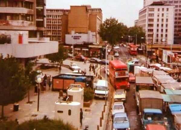jamesfarrar's tweet photo. London in 1984. It looks so much better today. https://t.co/2vGjWd0rhT