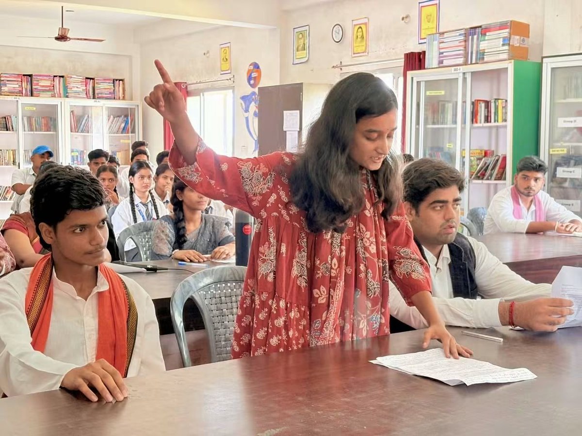 SunbeamDLN's tweet photo. AIL – Mock Parliament, Conference &amp; Role Play ✨🌈✨🌈

An engaging and enriching AIL (Art-Integrated Learning) activity was conducted by the talented students of Class XI, Sunbeam School Dildarnagar through Mock Parliament, Conference and Role Play. https://t.co/t8l0HNHrZb