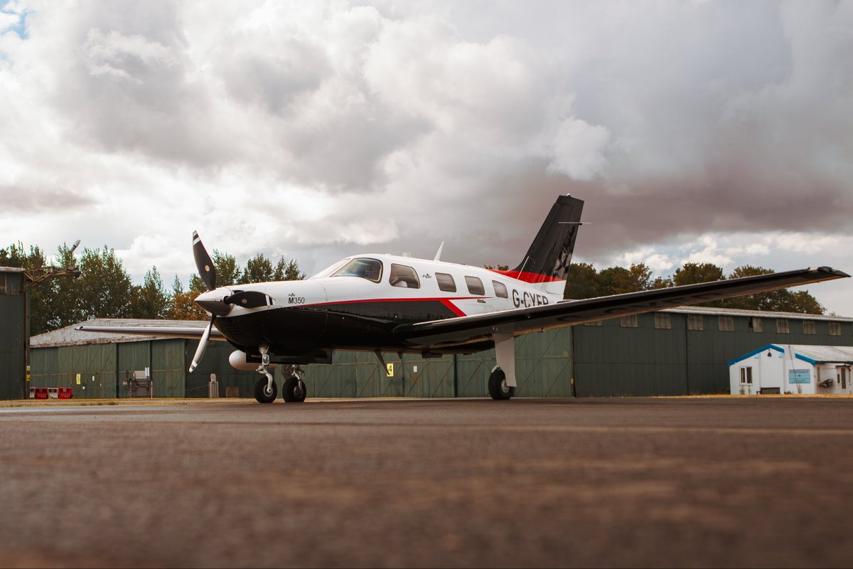 WHGA's tweet photo. Piper M350 making a quick stop ✈️🌧️

In between the rainy spells today, we were joined by this smart Piper M350 with a few extra passengers onboard! 

#piperaircraft #halfpennygreen #GeneralAviation #PiperM350 #Aviation https://t.co/yVbai5ixHw