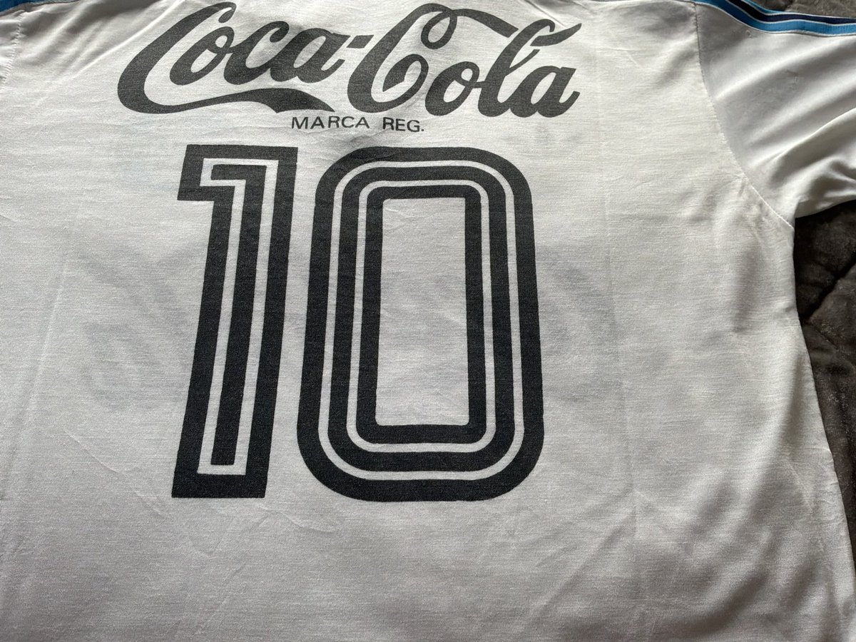 pauljf3's tweet photo. Adidas 1984 Gremio shirt , other than that I don’t know much about it https://t.co/T8U4acG195