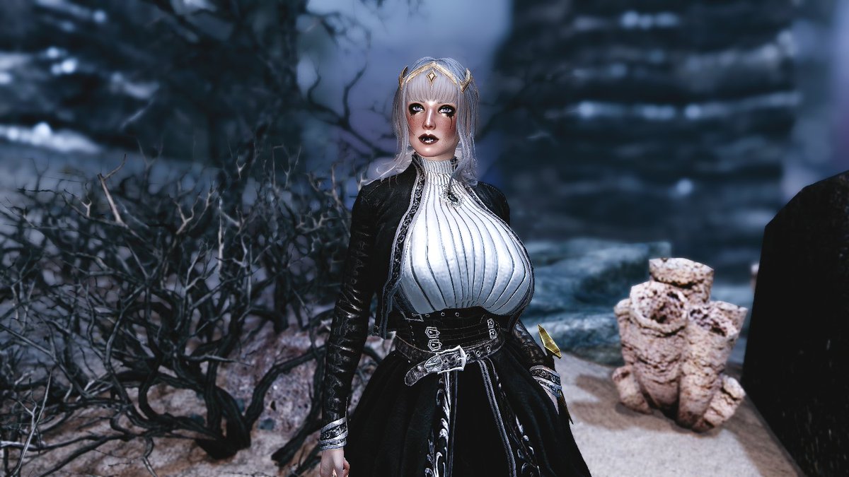 Serarui1996's tweet photo. (SaltLemon) Silverleaf Dress https://t.co/UwyZP9WqJe