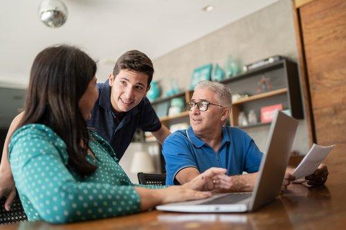 UnityWealthPlan's tweet photo. For young home buyers navigating a pricey housing market, the Bank of Mom and Dad is open for business. https://t.co/fKErHQAXzv https://t.co/NHRaF6AAia