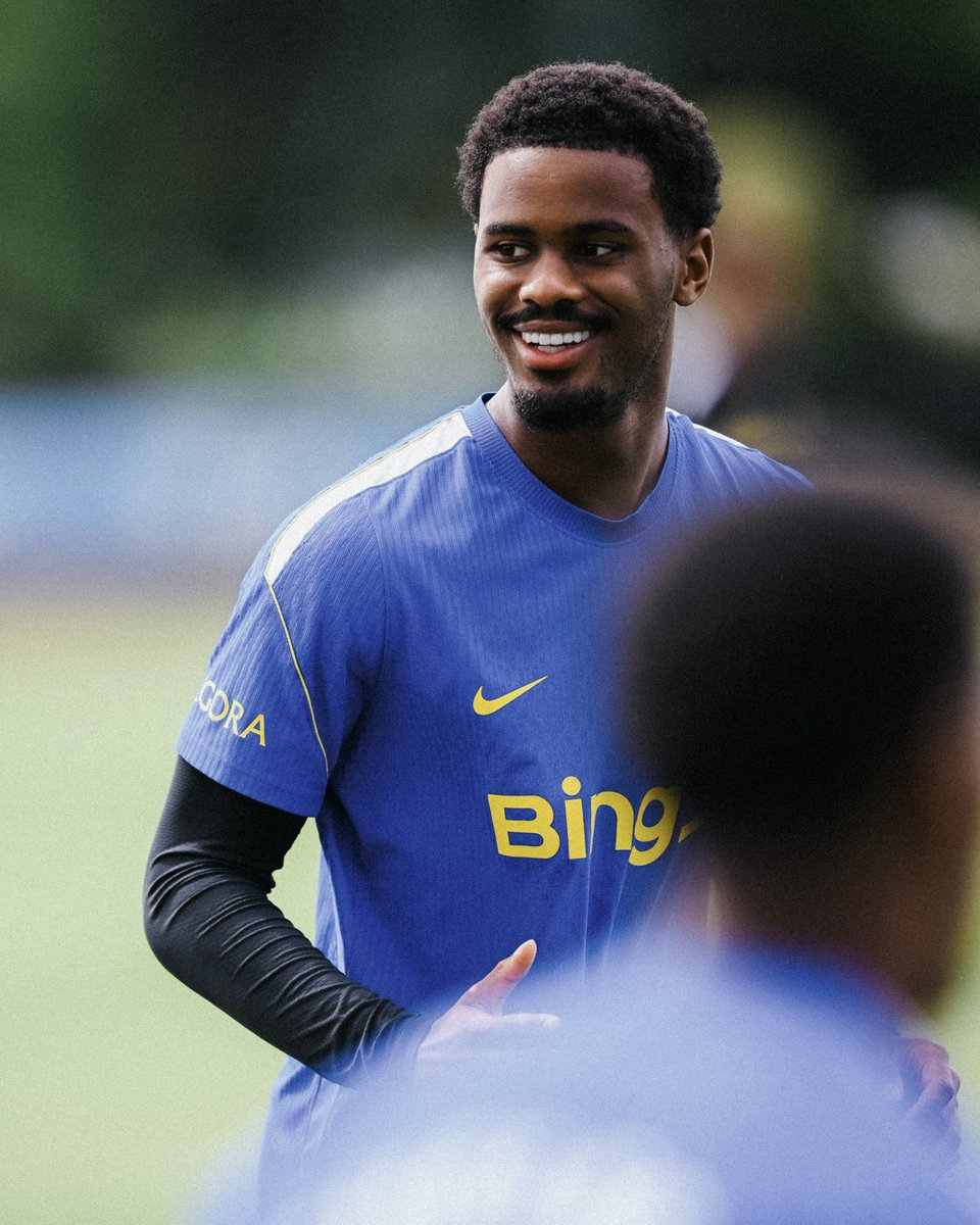 ChelseaFC's tweet photo. Cobham. 📍 https://t.co/5rAAWDxUCL