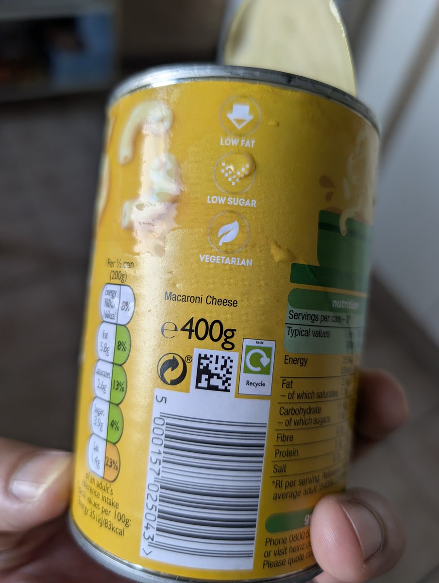 JulianMatz's tweet photo. @HeinzUK Marketed to appear healthy and free from artificial additives. But you won't throw the polyphosphates, sodium phosphates and the artificial flavouring in people's faces... No, you hide that in the fine print. https://t.co/4Z81ELzP6o